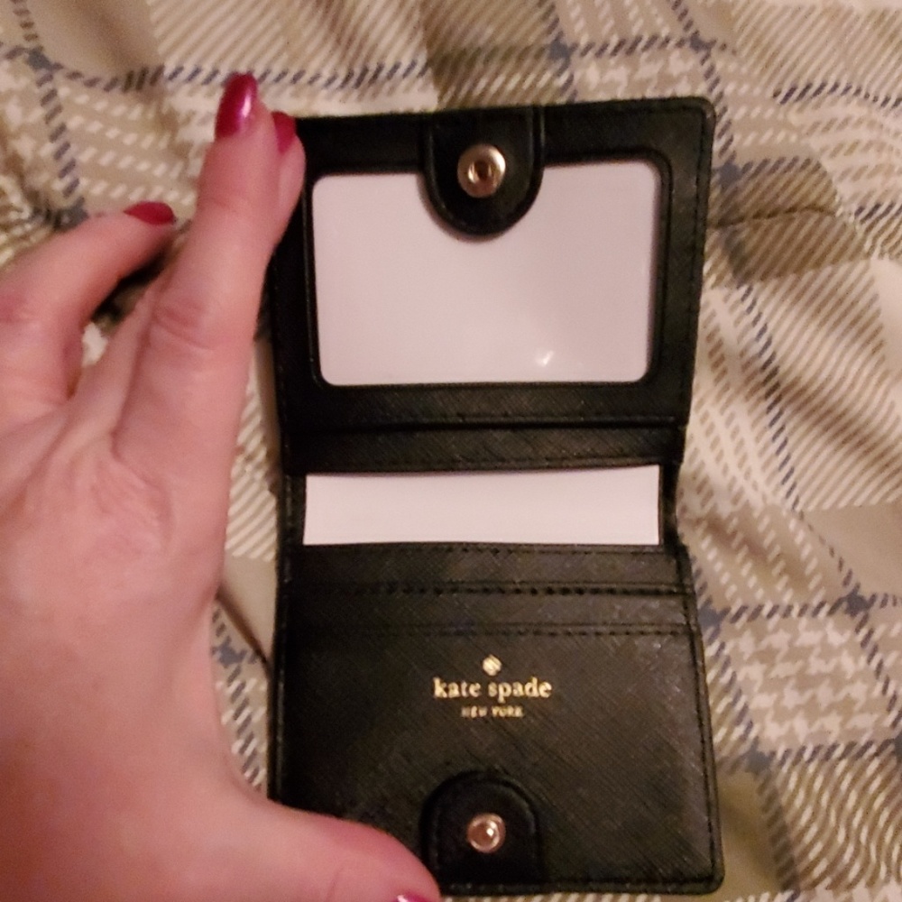 Wallet - Picture 2 of 3